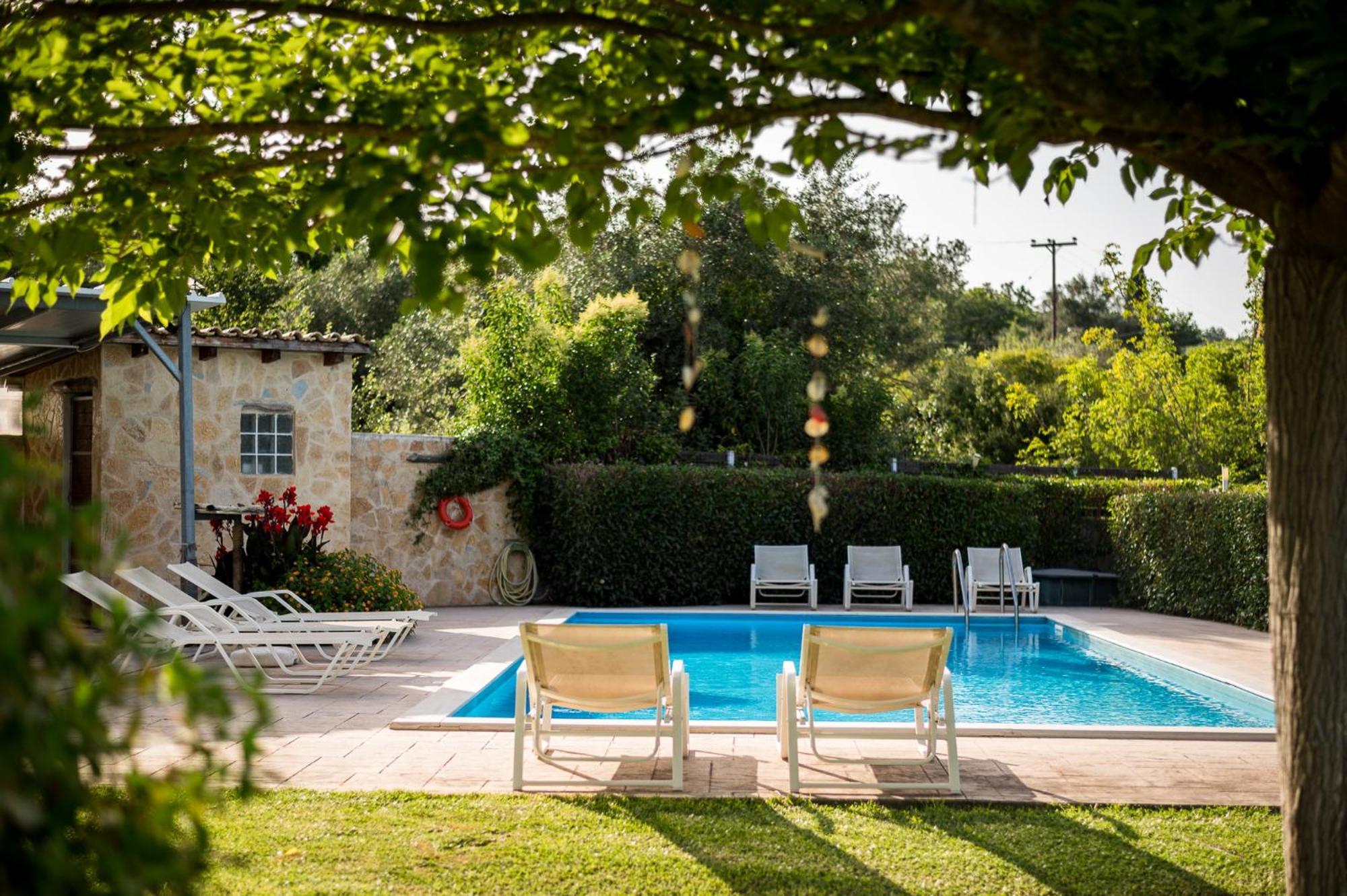 Villa Nefeli With Private Pool By Konnect Dassia  Exterior photo
